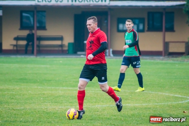 Zdjęcie w galerii na portalu naszraciborz.pl: A klasa. Totalna demolka w Tworkowie wiadomości z regionu