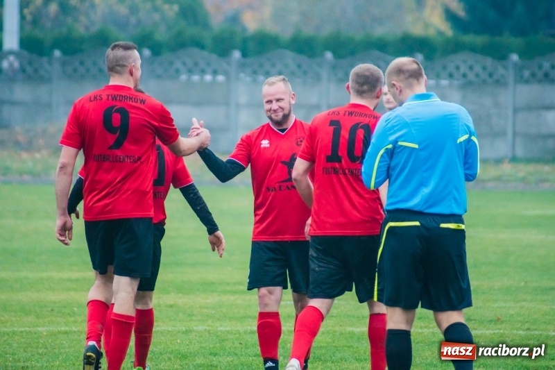 Zdjęcie w galerii na portalu naszraciborz.pl: A klasa. Totalna demolka w Tworkowie wiadomości z regionu