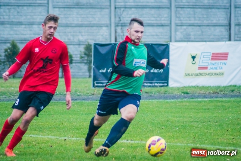 Zdjęcie w galerii na portalu naszraciborz.pl: A klasa. Totalna demolka w Tworkowie wiadomości z regionu