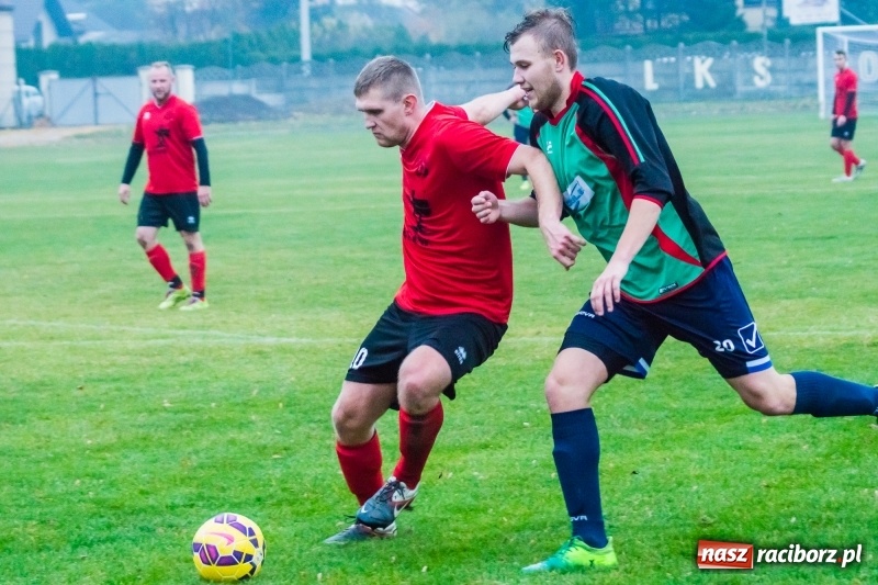 Zdjęcie w galerii na portalu naszraciborz.pl: A klasa. Totalna demolka w Tworkowie wiadomości z regionu
