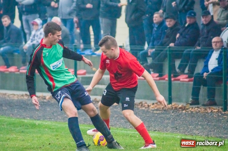 Zdjęcie w galerii na portalu naszraciborz.pl: A klasa. Totalna demolka w Tworkowie wiadomości z regionu