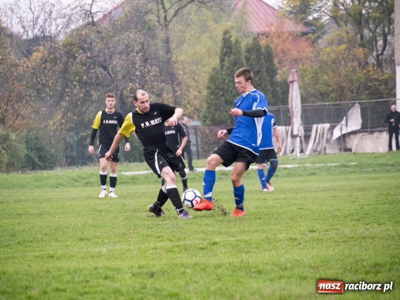 Zdjęcie w galerii na portalu naszraciborz.pl: Samobój Chałupek dał zwycięstwo Brzeziu wiadomości z regionu