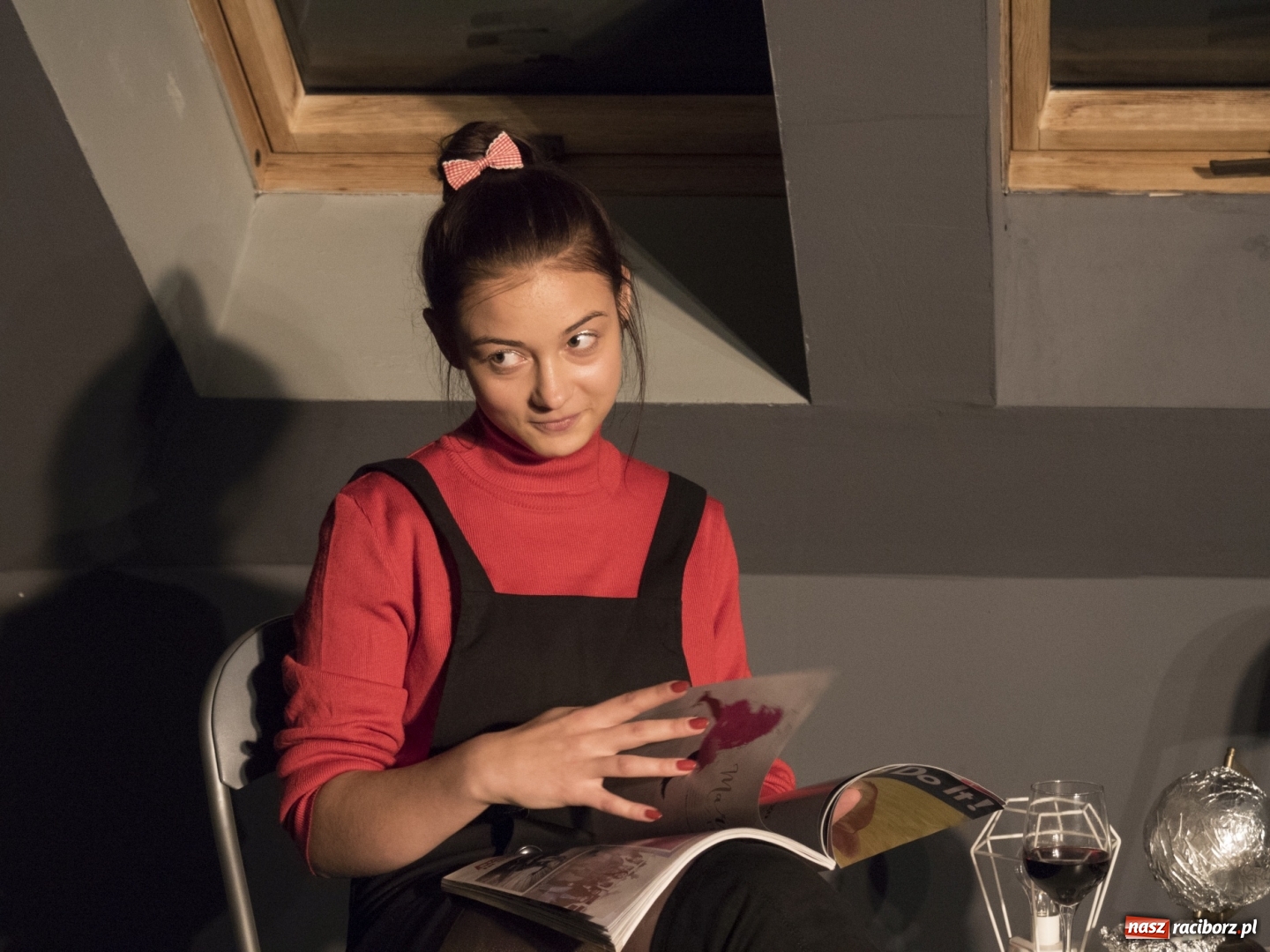 Zdjęcie w galerii na portalu naszraciborz.pl: Premiera komedii Planeta Kobiet grupy Irrealis wiadomości z regionu