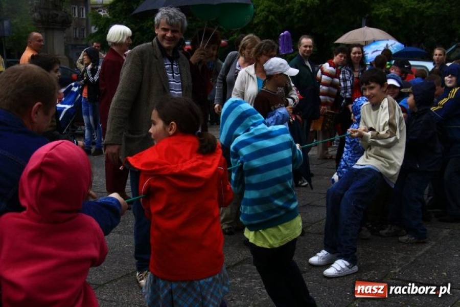 Zdjęcie w galerii na portalu naszraciborz.pl: Festyn parafialny z Harleyami wiadomości z regionu