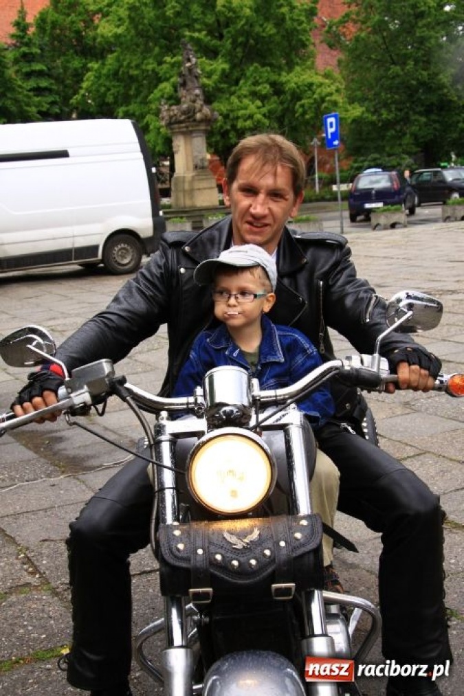 Zdjęcie w galerii na portalu naszraciborz.pl: Festyn parafialny z Harleyami wiadomości z regionu