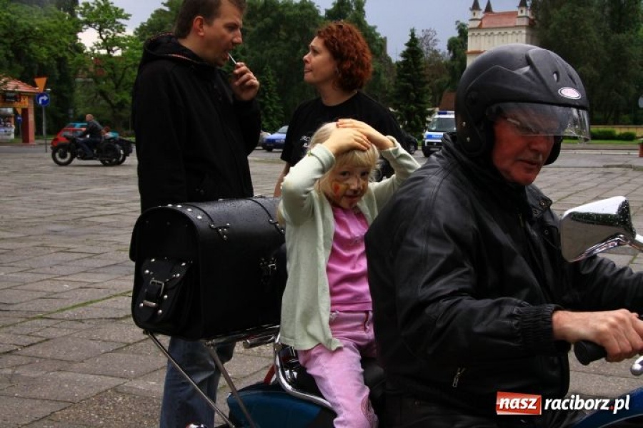 Zdjęcie w galerii na portalu naszraciborz.pl: Festyn parafialny z Harleyami wiadomości z regionu