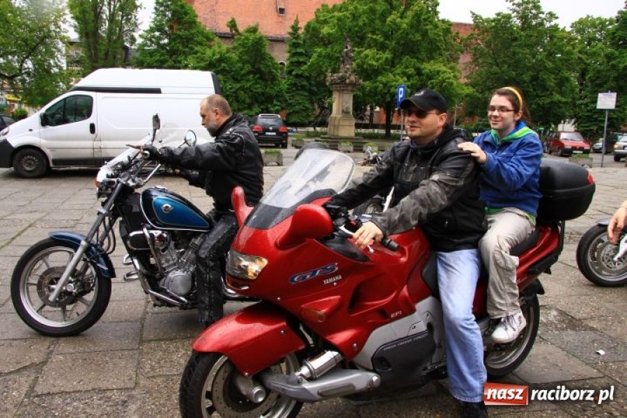 Zdjęcie w galerii na portalu naszraciborz.pl: Festyn parafialny z Harleyami wiadomości z regionu