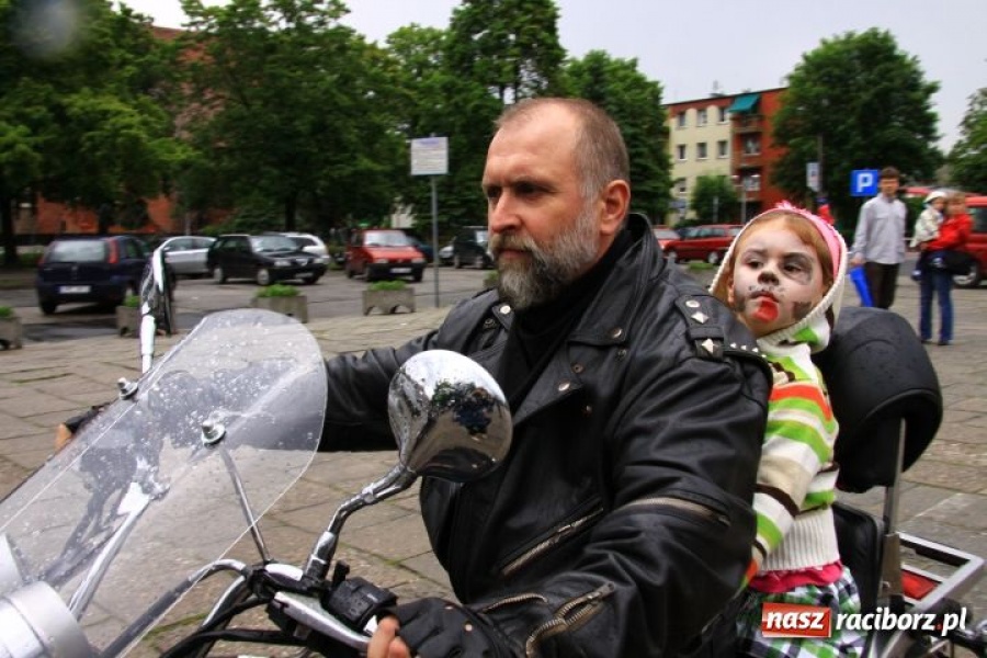Zdjęcie w galerii na portalu naszraciborz.pl: Festyn parafialny z Harleyami wiadomości z regionu