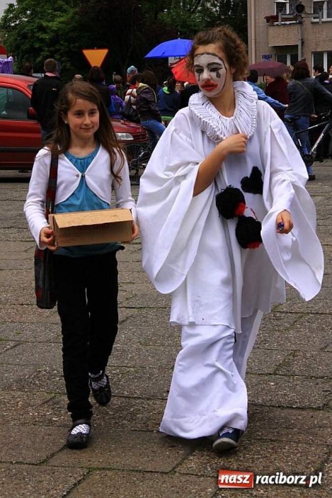 Zdjęcie w galerii na portalu naszraciborz.pl: Festyn parafialny z Harleyami wiadomości z regionu