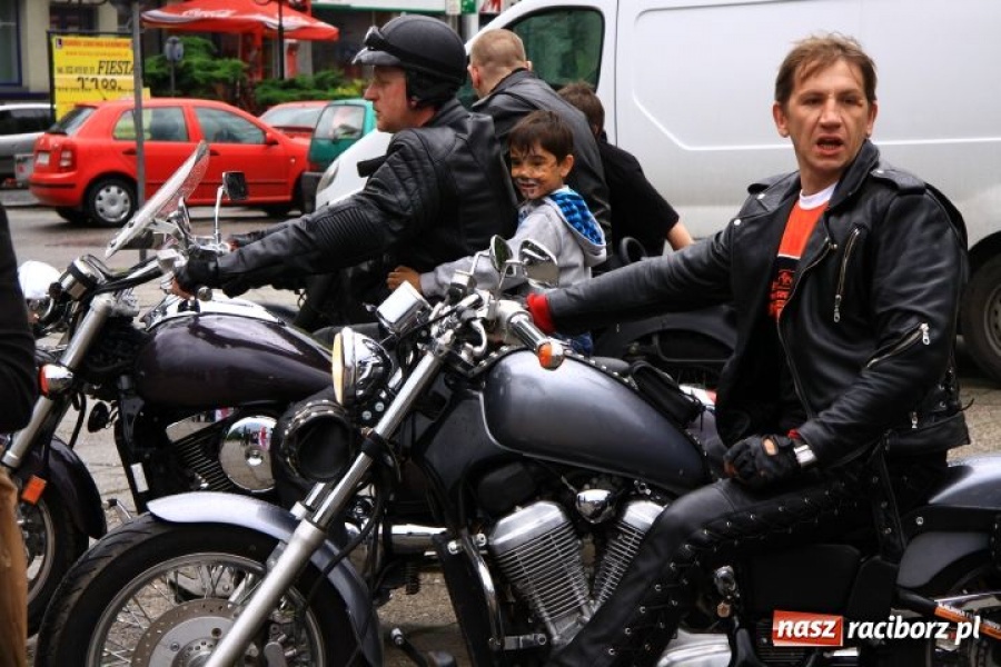 Zdjęcie w galerii na portalu naszraciborz.pl: Festyn parafialny z Harleyami wiadomości z regionu