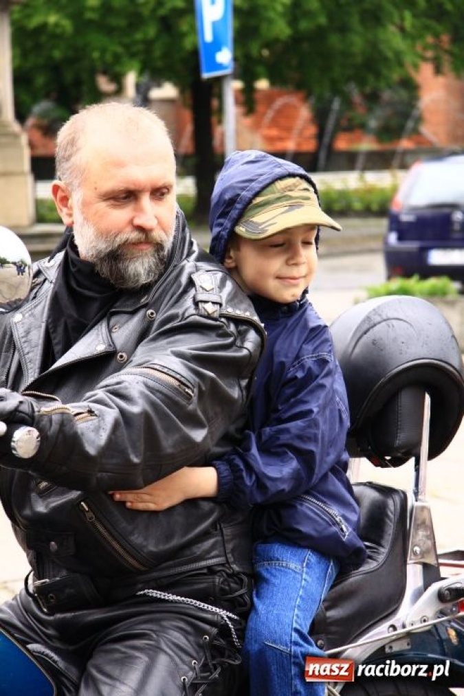 Zdjęcie w galerii na portalu naszraciborz.pl: Festyn parafialny z Harleyami wiadomości z regionu