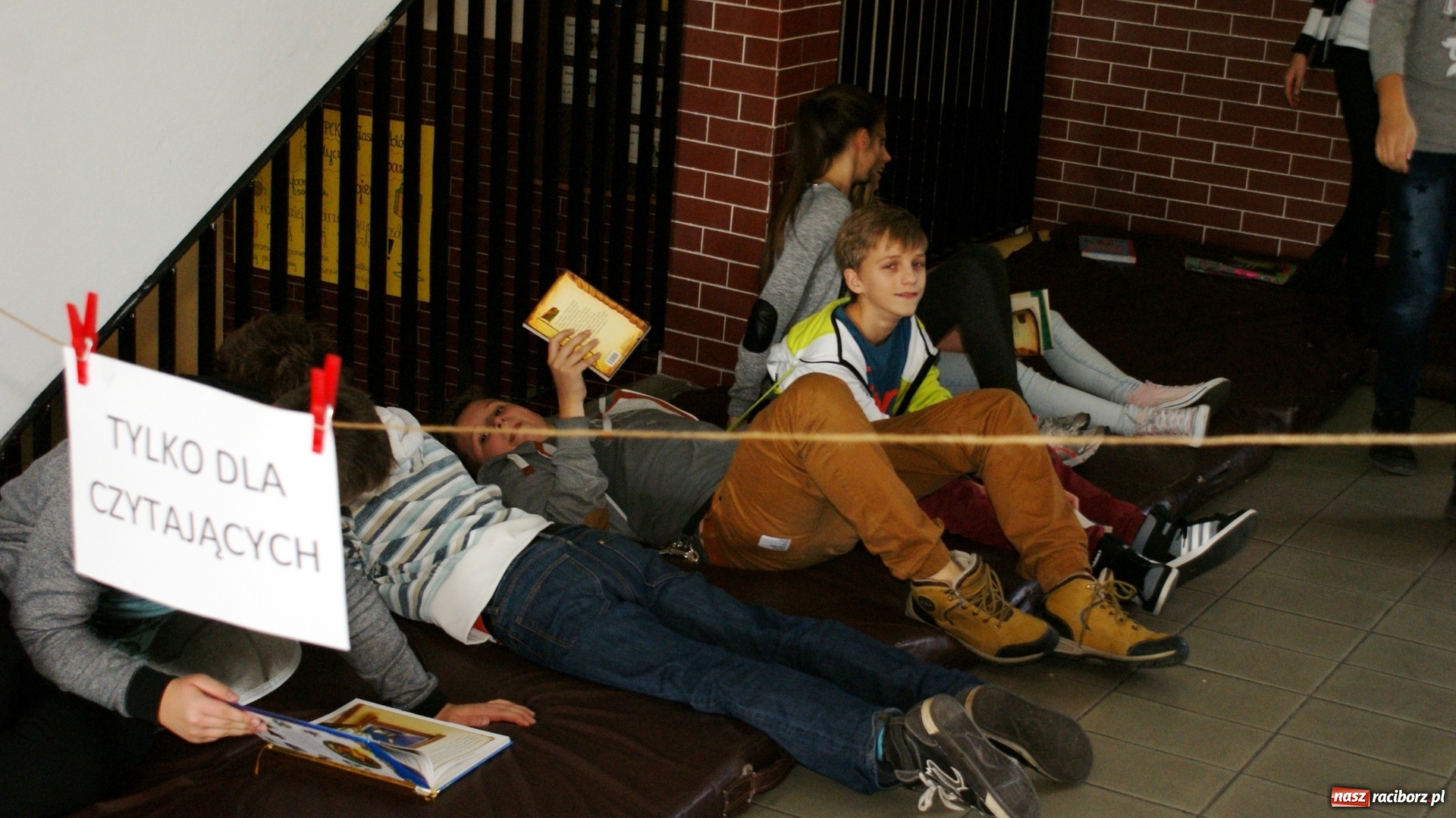 Zdjęcie w galerii na portalu naszraciborz.pl: Tajemnice, dziwy, duchy – super książki do poduchy wiadomości z regionu