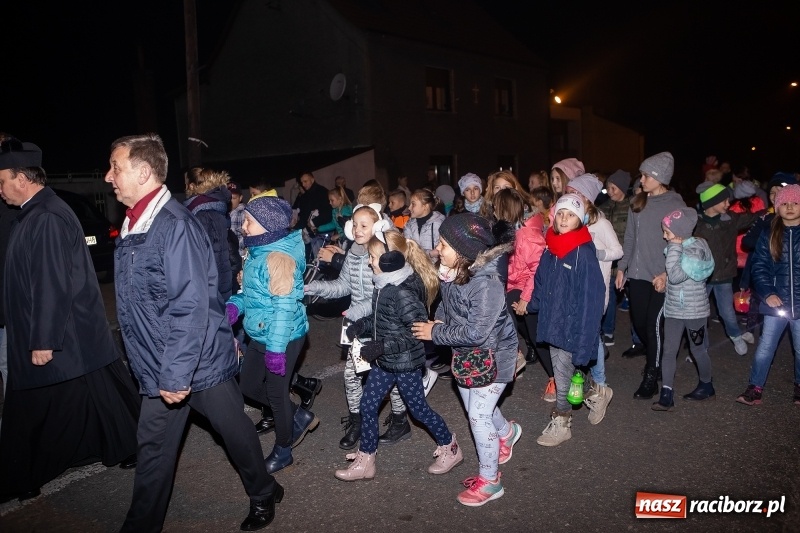 Zdjęcie w galerii na portalu naszraciborz.pl: Święty Marcin zawitał do Tworkowa wiadomości z regionu