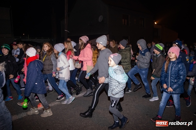Zdjęcie w galerii na portalu naszraciborz.pl: Święty Marcin zawitał do Tworkowa wiadomości z regionu