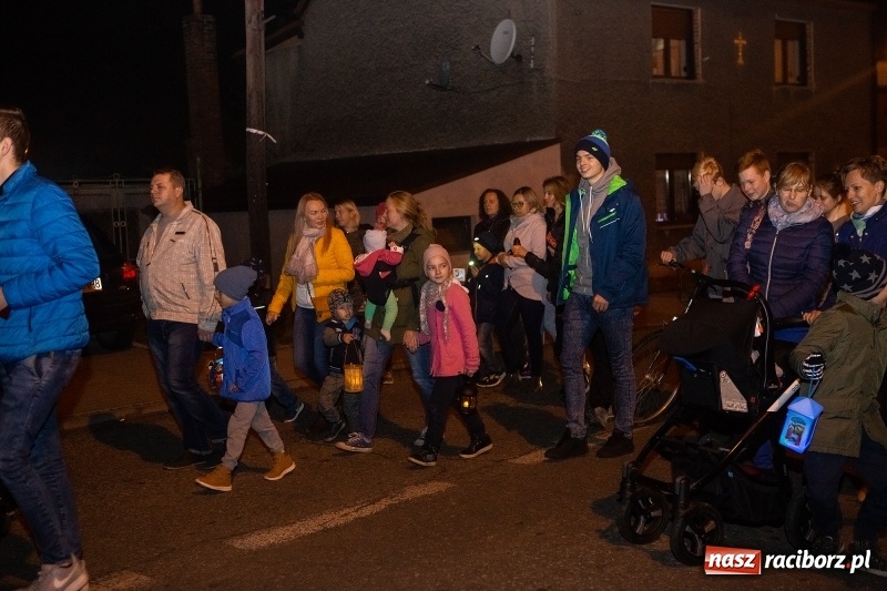 Zdjęcie w galerii na portalu naszraciborz.pl: Święty Marcin zawitał do Tworkowa wiadomości z regionu