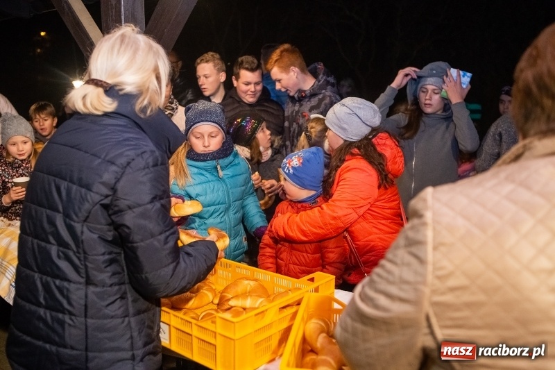 Zdjęcie w galerii na portalu naszraciborz.pl: Święty Marcin zawitał do Tworkowa wiadomości z regionu