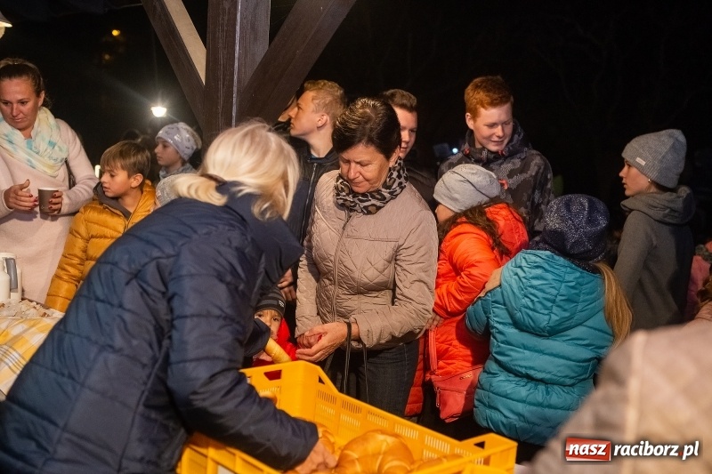 Zdjęcie w galerii na portalu naszraciborz.pl: Święty Marcin zawitał do Tworkowa wiadomości z regionu