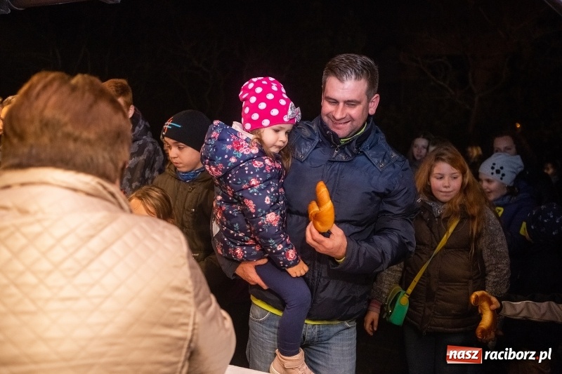 Zdjęcie w galerii na portalu naszraciborz.pl: Święty Marcin zawitał do Tworkowa wiadomości z regionu