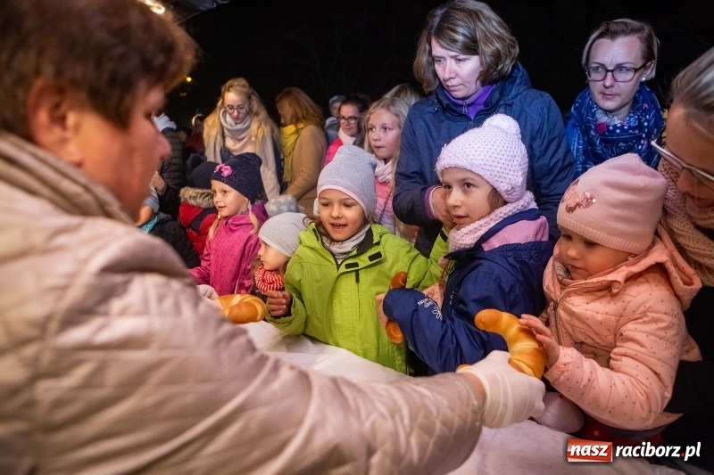 Zdjęcie w galerii na portalu naszraciborz.pl: Święty Marcin zawitał do Tworkowa wiadomości z regionu