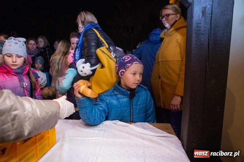Zdjęcie w galerii na portalu naszraciborz.pl: Święty Marcin zawitał do Tworkowa wiadomości z regionu