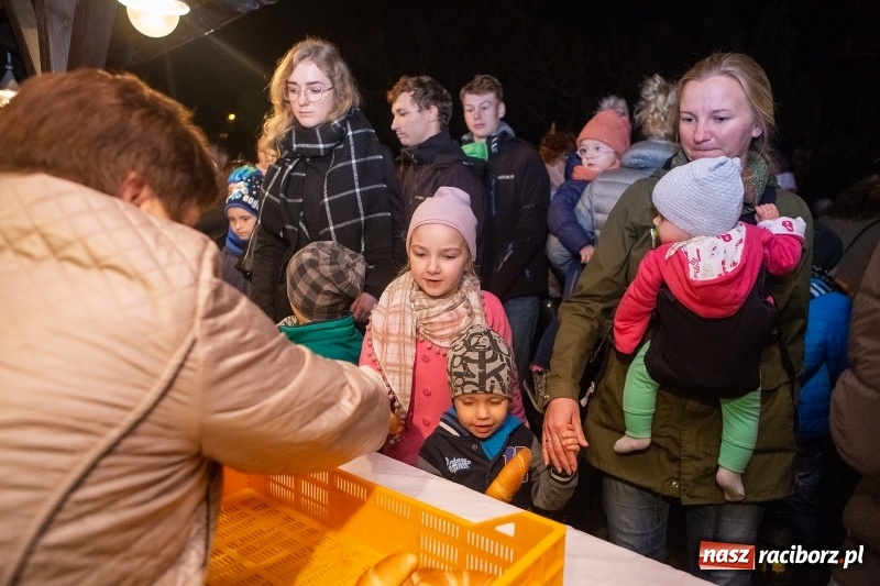 Zdjęcie w galerii na portalu naszraciborz.pl: Święty Marcin zawitał do Tworkowa wiadomości z regionu