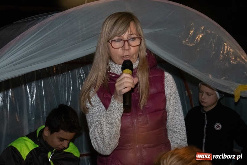 Zdjęcie w galerii na portalu naszraciborz.pl: Święty Marcin w Sudole - lampiony, koń i rogale wiadomości z regionu