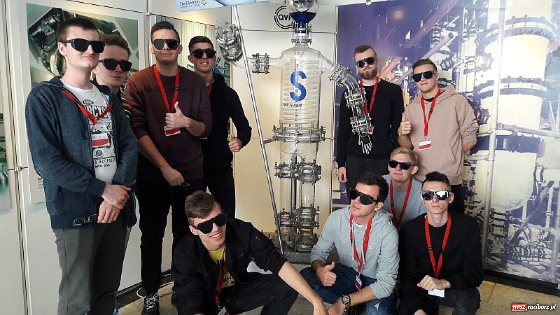 Zdjęcie w galerii na portalu naszraciborz.pl: Uczniowie z Mechanika pozdrawiają z Moguncji  wiadomości z regionu