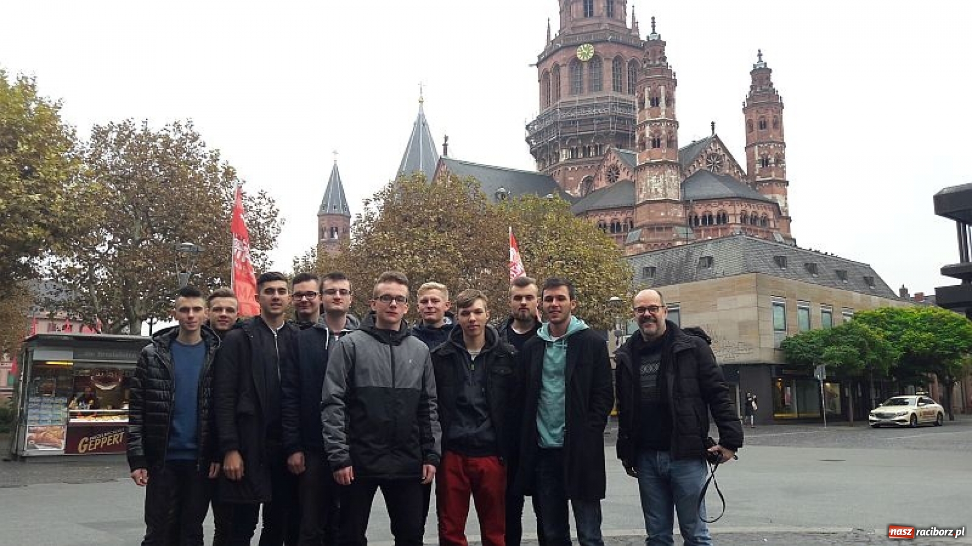 Zdjęcie w galerii na portalu naszraciborz.pl: Uczniowie z Mechanika pozdrawiają z Moguncji  wiadomości z regionu