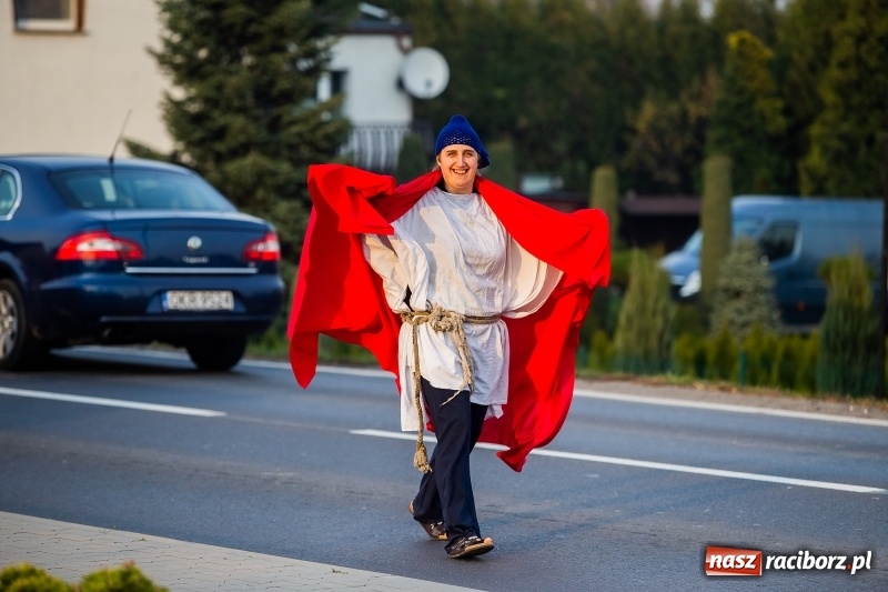 Zdjęcie w galerii na portalu naszraciborz.pl: Rogale i św. Marcin na koniu w Studziennej wiadomości z regionu