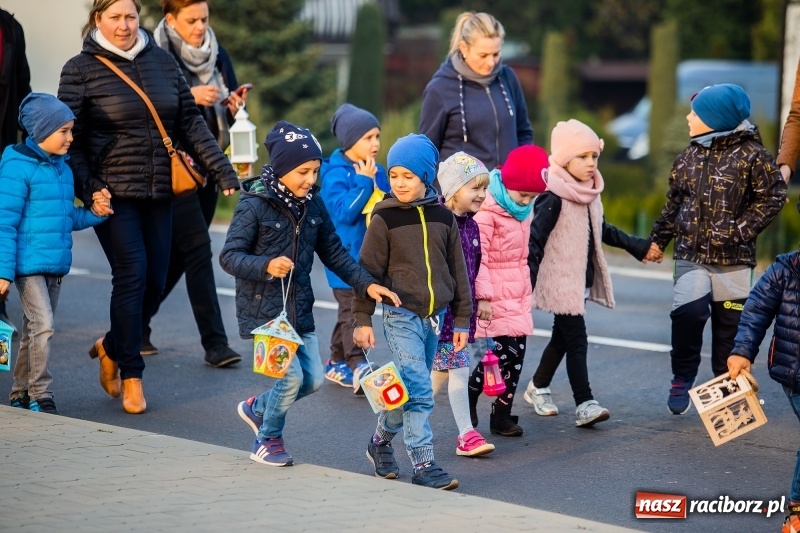 Zdjęcie w galerii na portalu naszraciborz.pl: Rogale i św. Marcin na koniu w Studziennej wiadomości z regionu