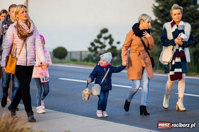 Zdjęcie w galerii na portalu naszraciborz.pl: Rogale i św. Marcin na koniu w Studziennej wiadomości z regionu