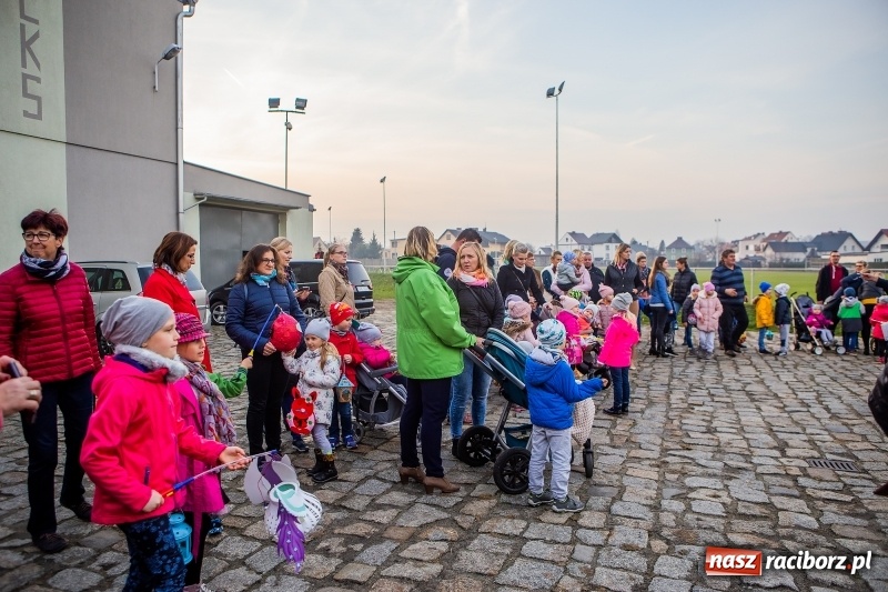 Zdjęcie w galerii na portalu naszraciborz.pl: Rogale i św. Marcin na koniu w Studziennej wiadomości z regionu