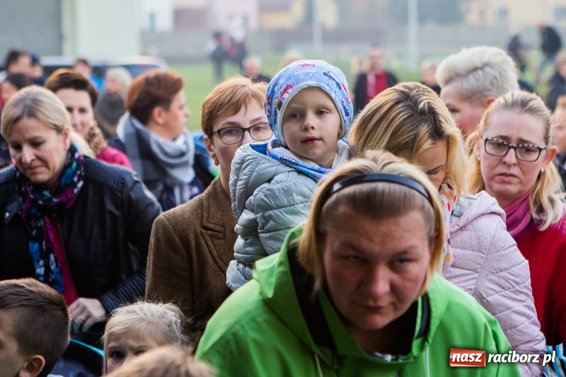Zdjęcie w galerii na portalu naszraciborz.pl: Rogale i św. Marcin na koniu w Studziennej wiadomości z regionu