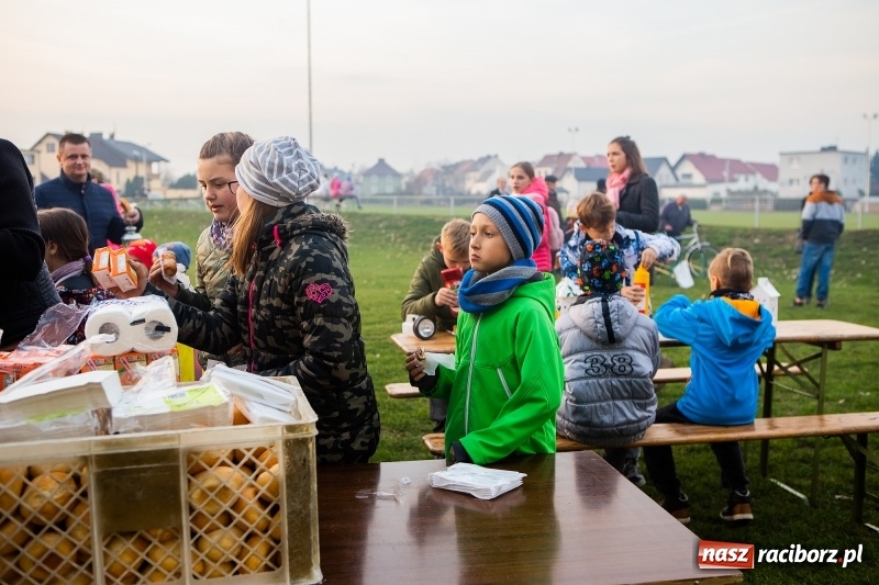 Zdjęcie w galerii na portalu naszraciborz.pl: Rogale i św. Marcin na koniu w Studziennej wiadomości z regionu