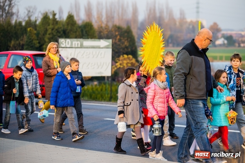 Zdjęcie w galerii na portalu naszraciborz.pl: Rogale i św. Marcin na koniu w Studziennej wiadomości z regionu