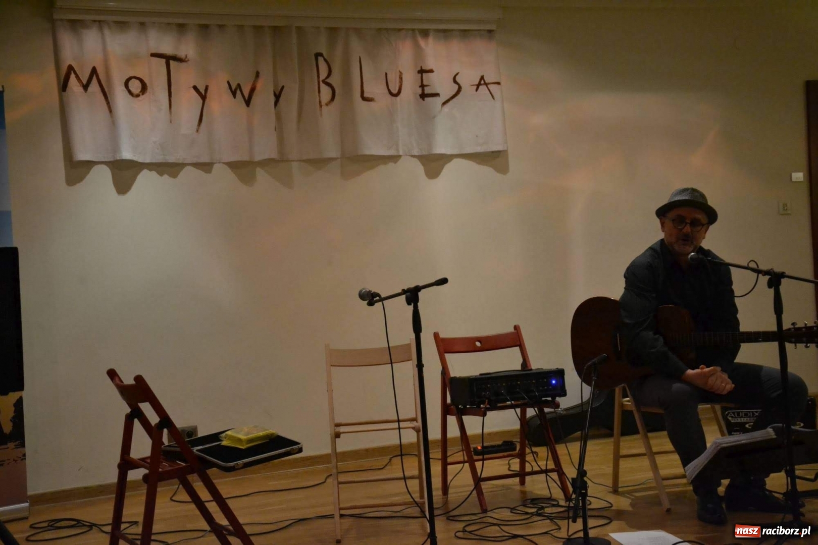 Zdjęcie w galerii na portalu naszraciborz.pl: Blues Combo. Koncert Motywy Bluesa nr 10 na Zamku Piastowskim  wiadomości z regionu