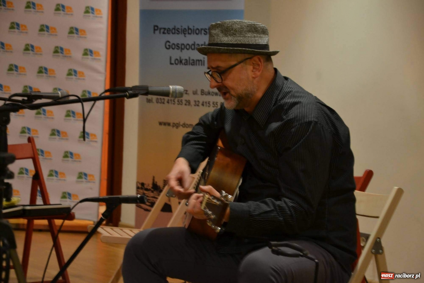 Zdjęcie w galerii na portalu naszraciborz.pl: Blues Combo. Koncert Motywy Bluesa nr 10 na Zamku Piastowskim  wiadomości z regionu