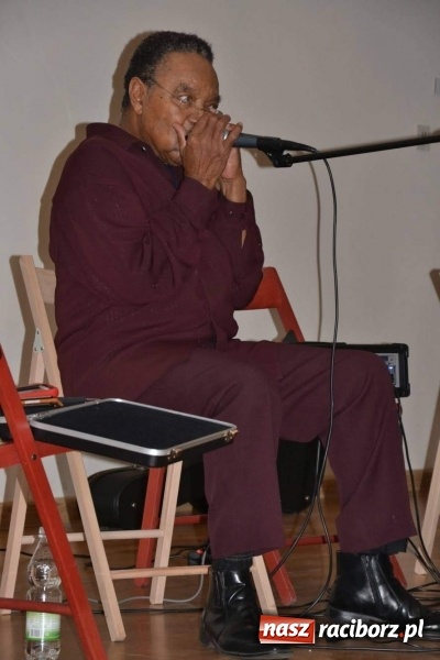 Zdjęcie w galerii na portalu naszraciborz.pl: Blues Combo. Koncert Motywy Bluesa nr 10 na Zamku Piastowskim  wiadomości z regionu