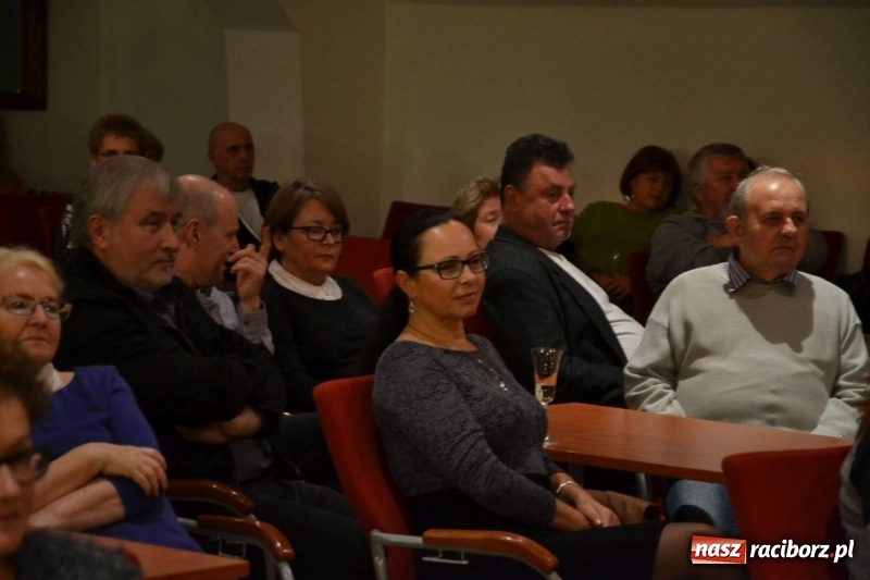 Zdjęcie w galerii na portalu naszraciborz.pl: Blues Combo. Koncert Motywy Bluesa nr 10 na Zamku Piastowskim  wiadomości z regionu