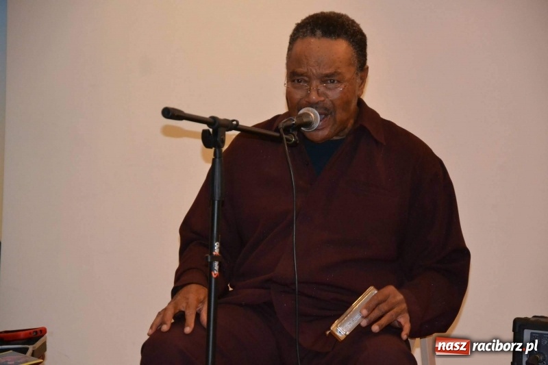 Zdjęcie w galerii na portalu naszraciborz.pl: Blues Combo. Koncert Motywy Bluesa nr 10 na Zamku Piastowskim  wiadomości z regionu