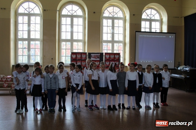 Zdjęcie w galerii na portalu naszraciborz.pl: Warsztaty dla Niepodległości w SP-4  wiadomości z regionu