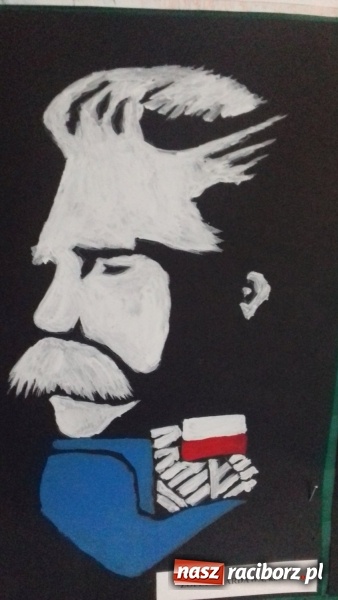 Zdjęcie w galerii na portalu naszraciborz.pl: 100 km na 100-lecie niepodległości Polski w SP 15  wiadomości z regionu