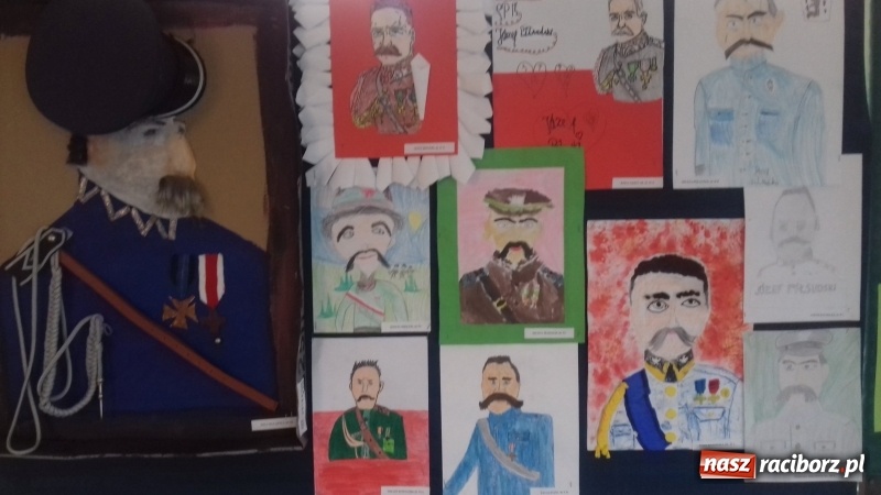 Zdjęcie w galerii na portalu naszraciborz.pl: 100 km na 100-lecie niepodległości Polski w SP 15  wiadomości z regionu