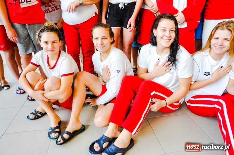 Zdjęcie w galerii na portalu naszraciborz.pl: ZSOMS. 100 x 100 metrów na 100-lecie Niepodległości FOTO i WIDEO wiadomości z regionu