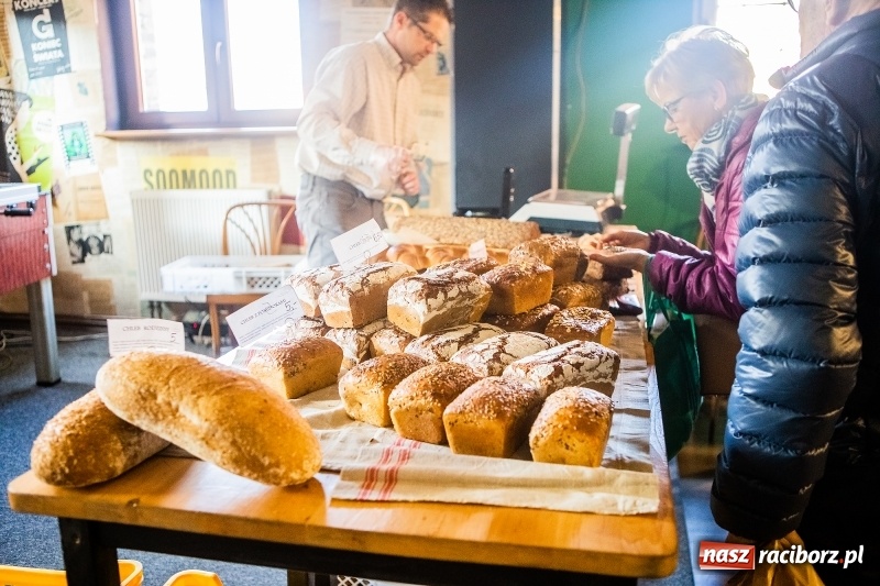 Zdjęcie w galerii na portalu naszraciborz.pl: Listopadowy Bio Bazar na Końcu Świata wiadomości z regionu