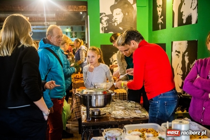 Zdjęcie w galerii na portalu naszraciborz.pl: Listopadowy Bio Bazar na Końcu Świata wiadomości z regionu