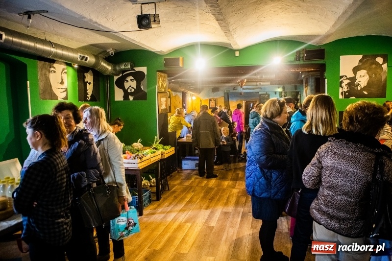 Zdjęcie w galerii na portalu naszraciborz.pl: Listopadowy Bio Bazar na Końcu Świata wiadomości z regionu