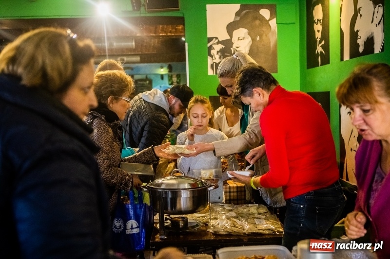 Zdjęcie w galerii na portalu naszraciborz.pl: Listopadowy Bio Bazar na Końcu Świata wiadomości z regionu