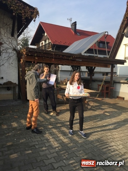 Zdjęcie w galerii na portalu naszraciborz.pl: Uczniowie z Nędzy w przemarszu dla Niepodległej z naczelnikiem na czele wiadomości z regionu