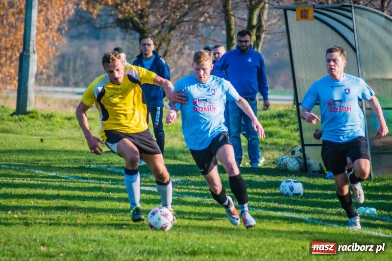 Zdjęcie w galerii na portalu naszraciborz.pl: B klasa. W Zabełkowie strzelali w końcówkach wiadomości z regionu